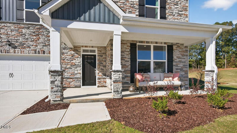 354 Swift Creek Farm Ln, Clayton, NC 27520