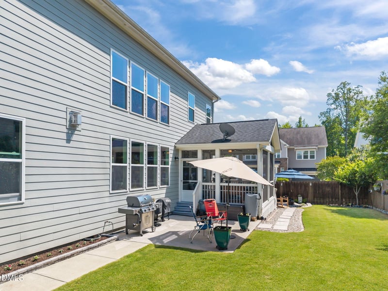 3540 Ogle Dr, Cary, NC 27518