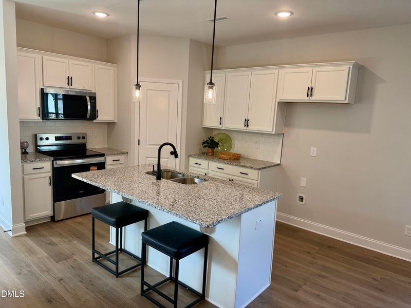 357 Bluejay St, Clayton, NC 27520