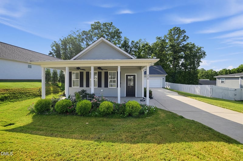 358 Ashley Woods Ct, Clayton, NC 27527