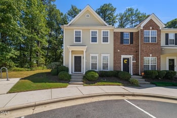 36 Sharpstone Ln, Durham, NC 27703