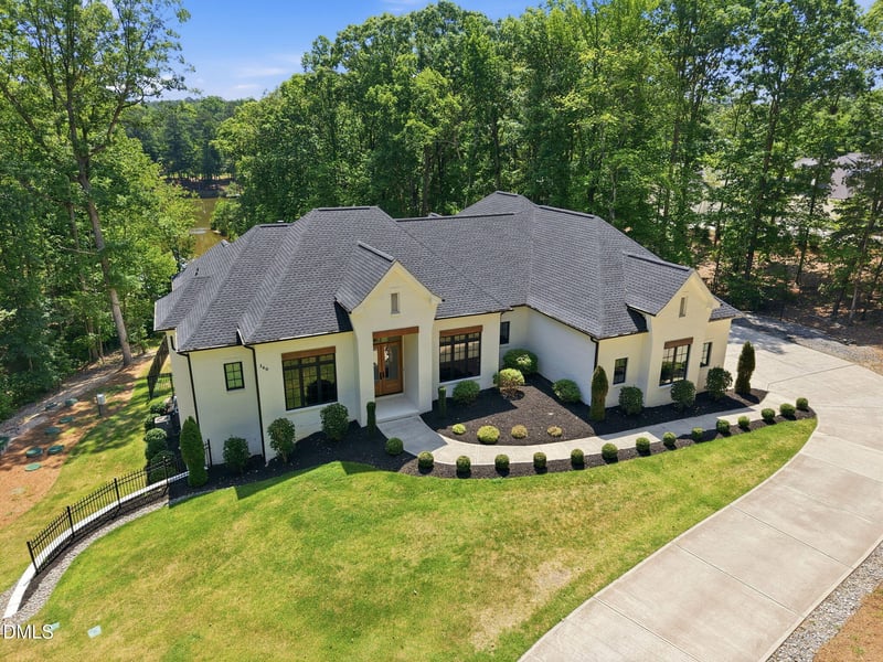 360 Democracy Pl, Apex, NC 27523