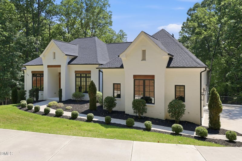 360 Democracy Pl, Apex, NC 27523