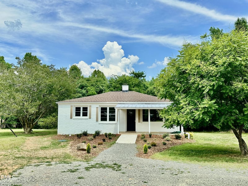 360 Woodsdale Rd, Roxboro, NC 27573