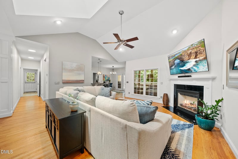 3604 Pewter Pl, Raleigh, NC 27612