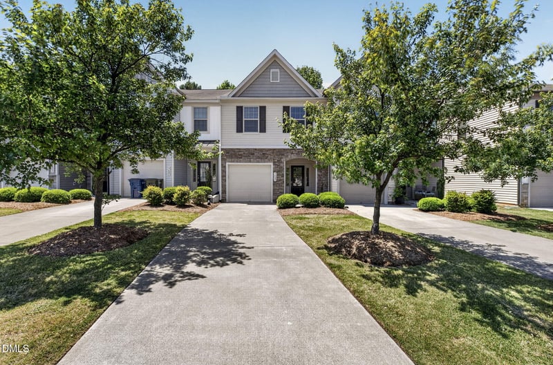 3607 Landshire View Ln, Raleigh, NC 27616