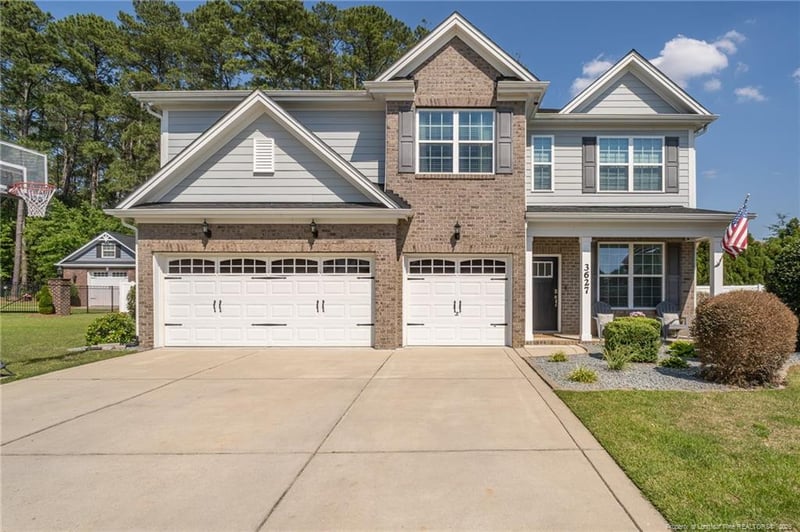 3627 Thornsby Ln, Fayetteville, NC 28306