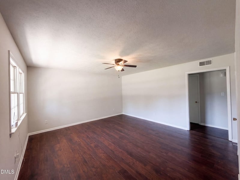 3632 Metric Dr, Hope Mills, NC 28348