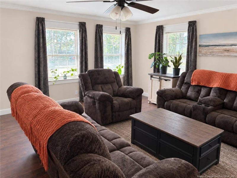 3632 Pine Cone Ln, Fayetteville, NC 28306