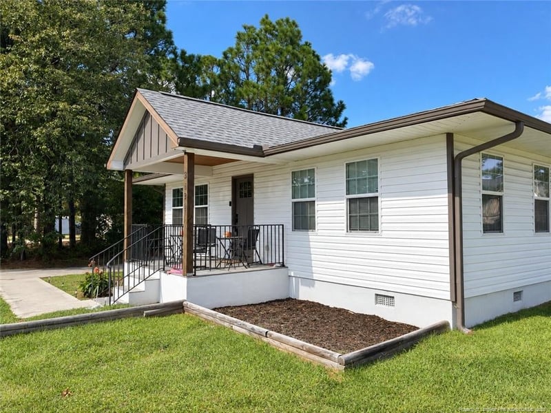 3632 Pine Cone Ln, Fayetteville, NC 28306