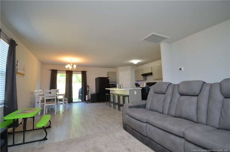 3636 Winesap Rd, Hope Mills, NC 28348