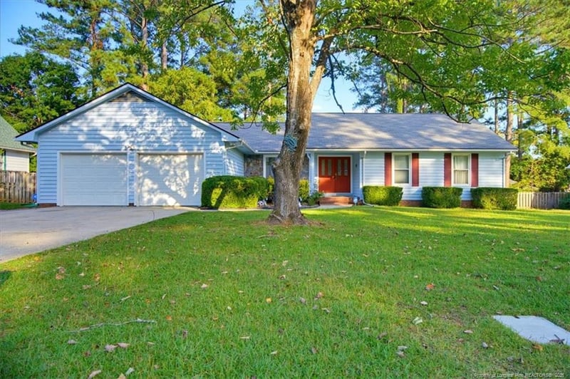 3648 Daughtridge Dr, Fayetteville, NC 28311