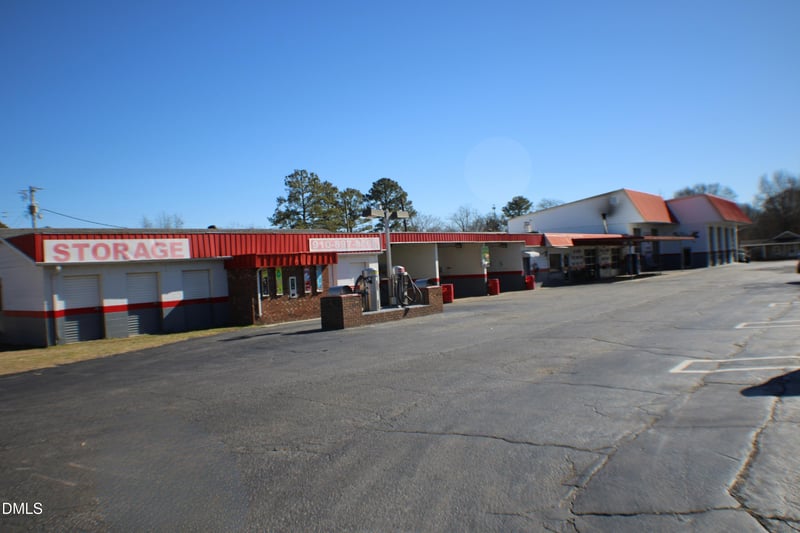 365 S Mckinley St, Coats, NC 27521