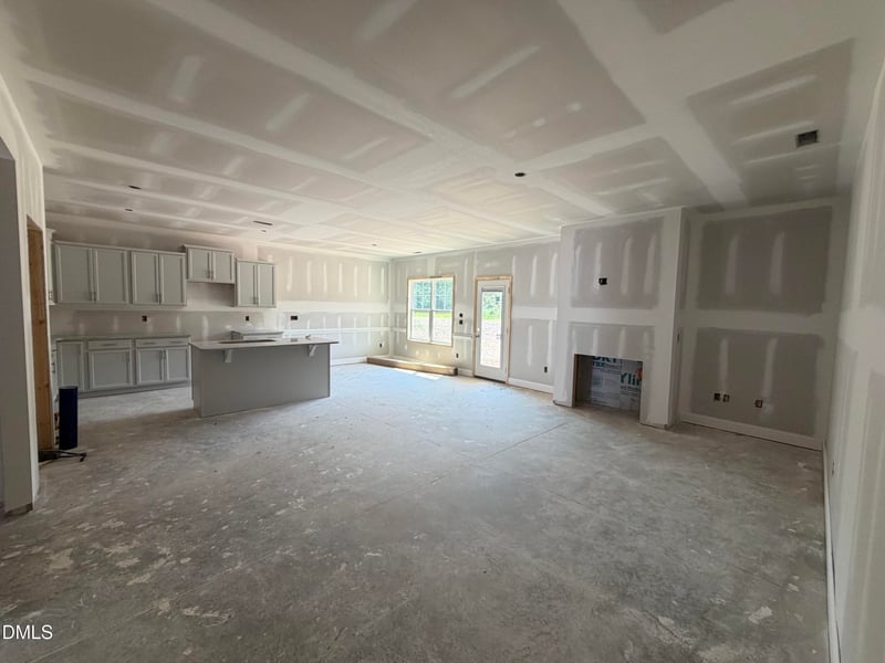 365 Thorntons Creek Dr, Erwin, NC 28339