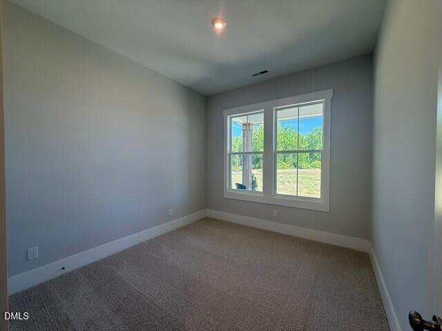 370 Crop Rd, Angier, NC 27501