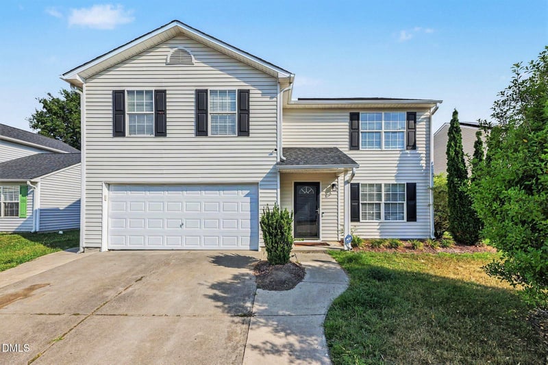 3700 Watkins Ridge Ct, Raleigh, NC 27616