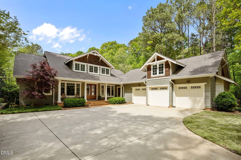 3701 Stonegate Dr, Chapel Hill, NC 27516