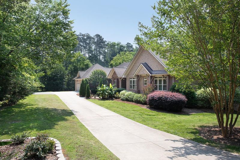 3741 Hope Valley Rd, Durham, NC 27707