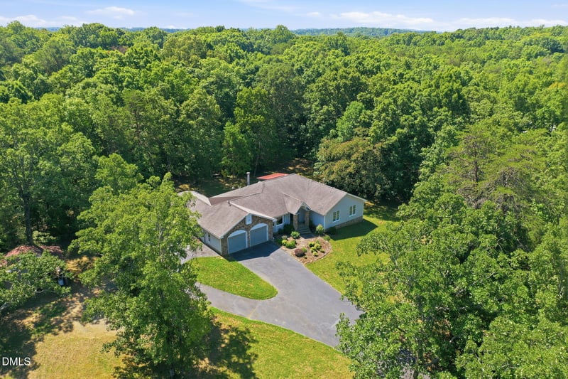 3744 Redbud Rd, Haw River, NC 27258