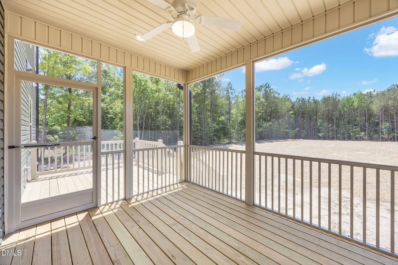 378 Freedom Ridge Dr, Smithfield, NC 27577