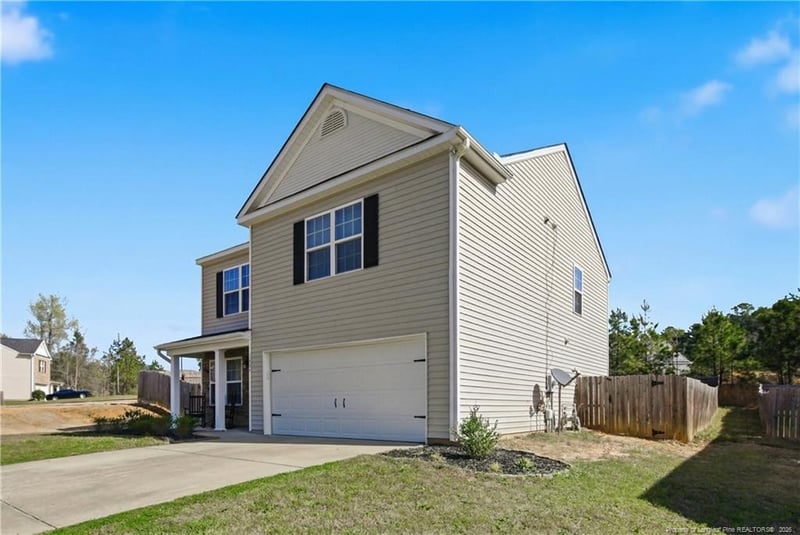 3805 Ballad Ln, Fayetteville, NC 28306
