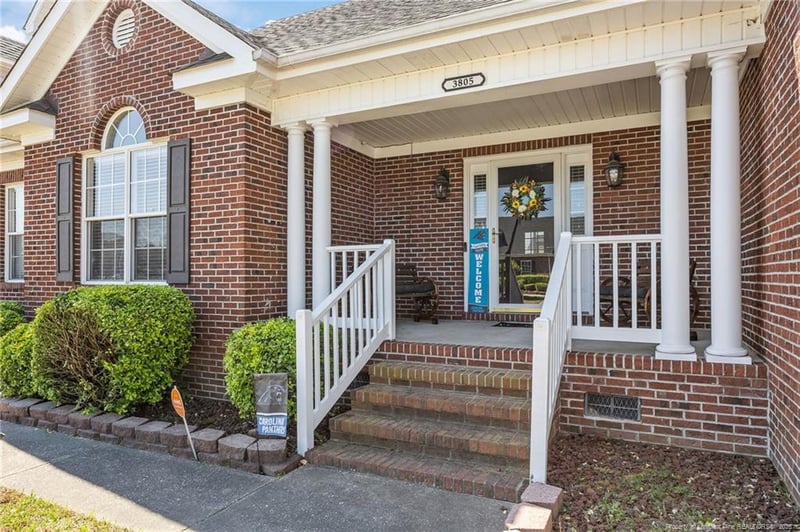 3805 Sunchase Dr, Fayetteville, NC 28306