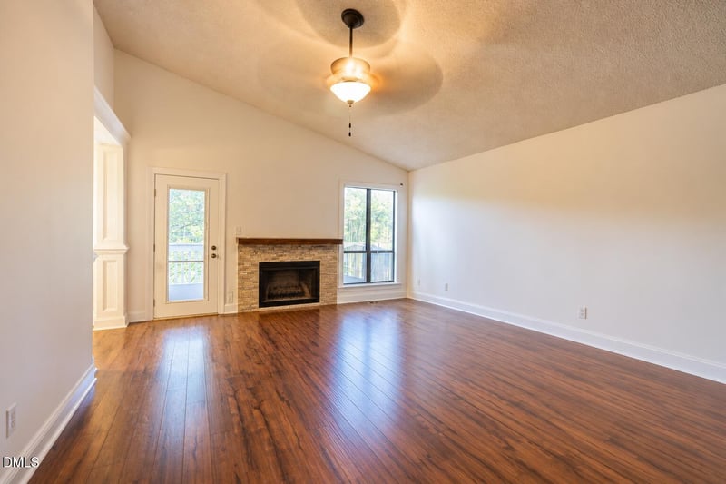 3808 Summerwood Ct, Raleigh, NC 27613