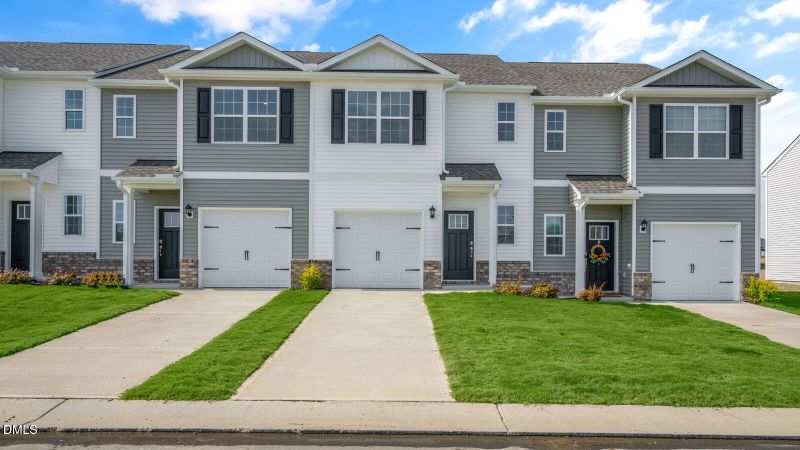 381 Freestall Dr, Wake Forest, NC 27587