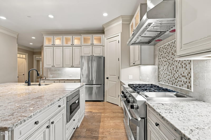 3813 Cottage Rose Ln, Raleigh, NC 27612