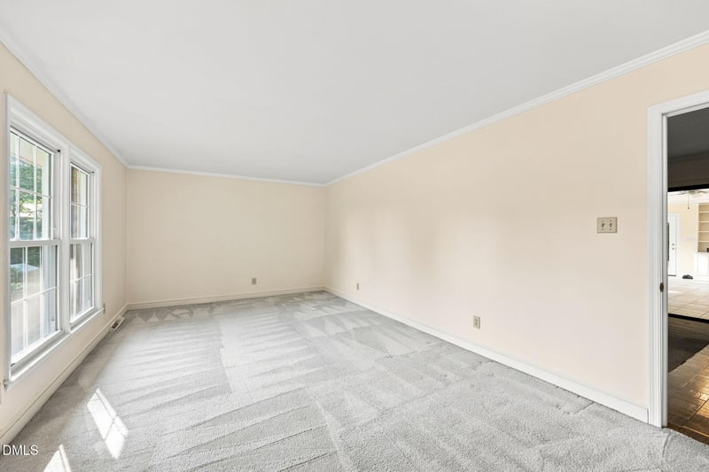 3822 Quail Run Ln, Burlington, NC 27215
