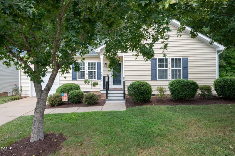 3833 Lodgepole Ln, Raleigh, NC 27616