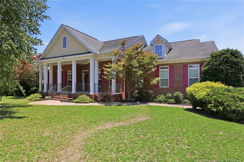 3835 Heartpine Dr, Fayetteville, NC 28306