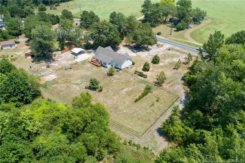 3898 Dudley Rd, Fayetteville, NC 28312