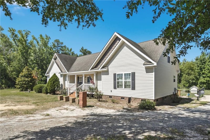 3898 Dudley Rd, Fayetteville, NC 28312