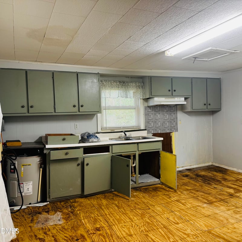 39 Durant Rd, Clayton, NC 27527