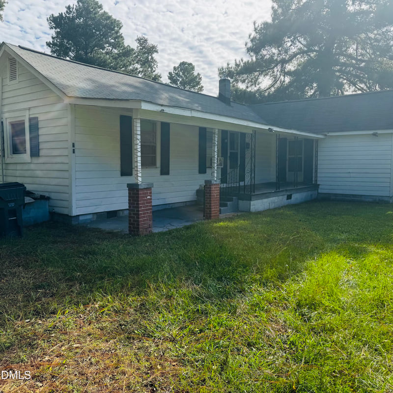 39 Durant Rd, Clayton, NC 27527