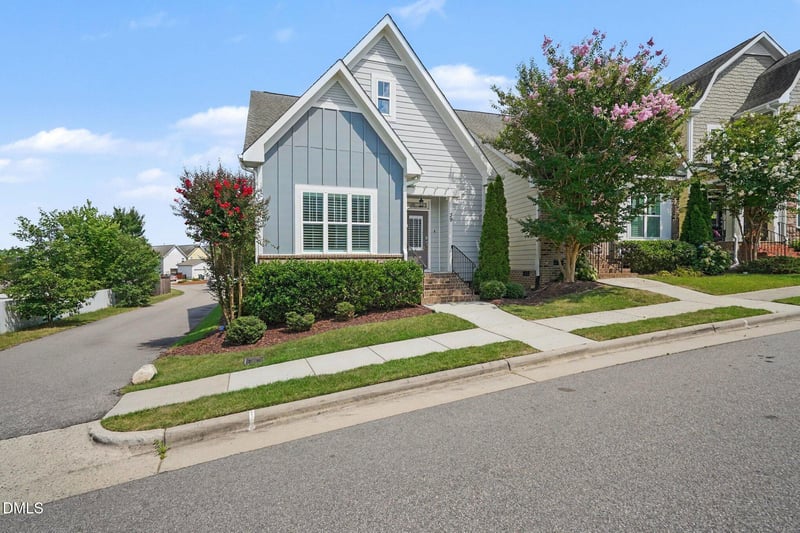 39 Salt Cedar Ln, Chapel Hill, NC 27516