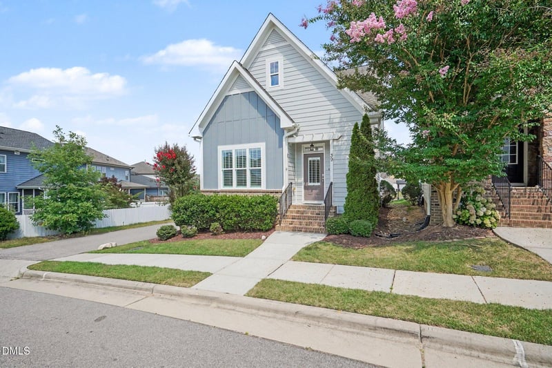 39 Salt Cedar Ln, Chapel Hill, NC 27516