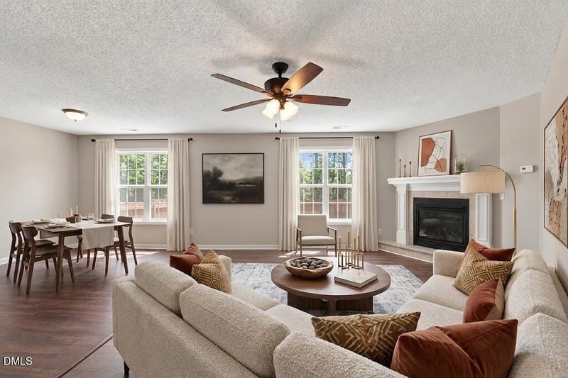 390 Comanche Dr, Erwin, NC 28339