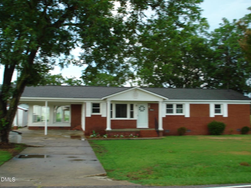 3900 N Spring Branch Rd, Dunn, NC 28334
