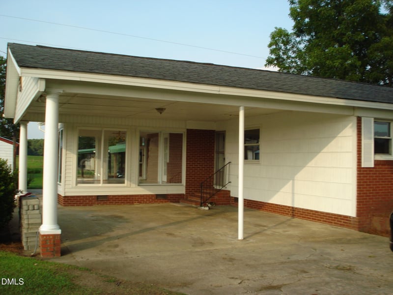 3900 N Spring Branch Rd, Dunn, NC 28334