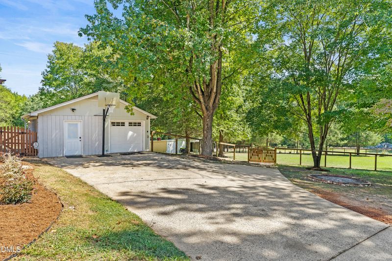 3900 University Station Rd, Chapel Hill, NC 27514