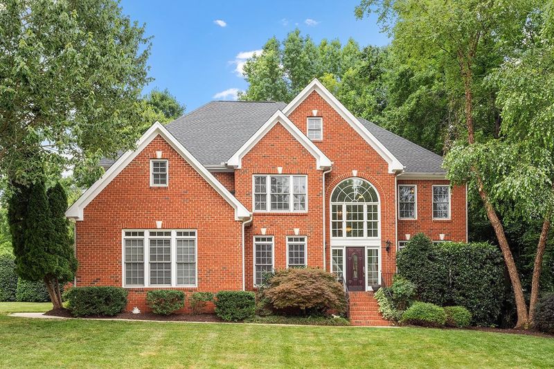 3901 Covina Dr, Raleigh, NC 27613