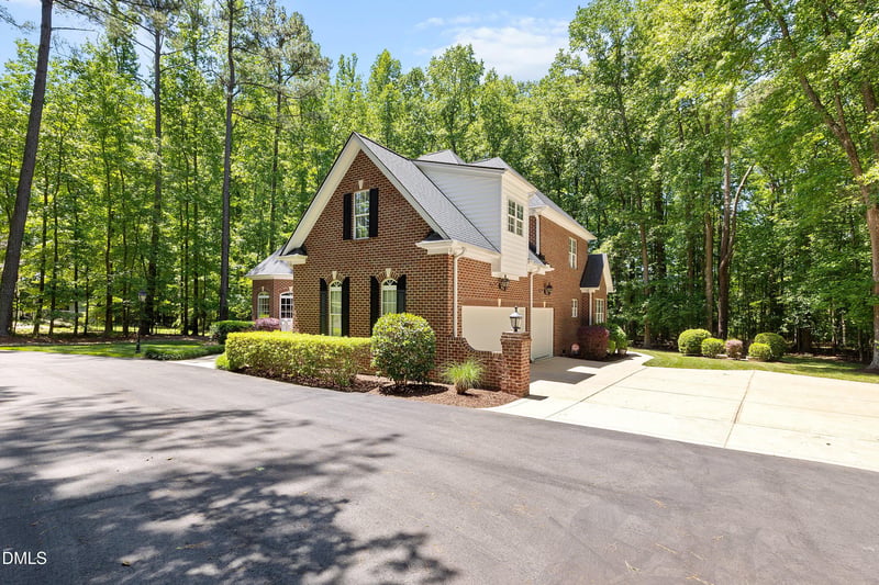 3909 Britt Dawn Ln, Zebulon, NC 27597