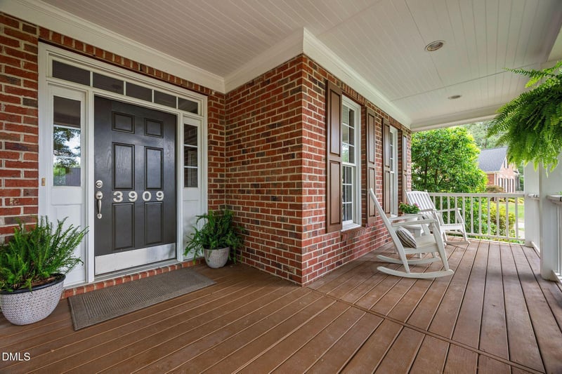 3909 Elmswick Ct, Apex, NC 27539