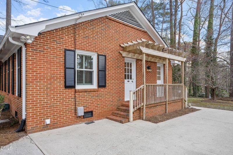 3911 Hope Valley Rd, Durham, NC 27707