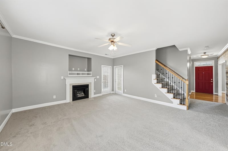 3914 Magnolia Pond Rd, Raleigh, NC 27610