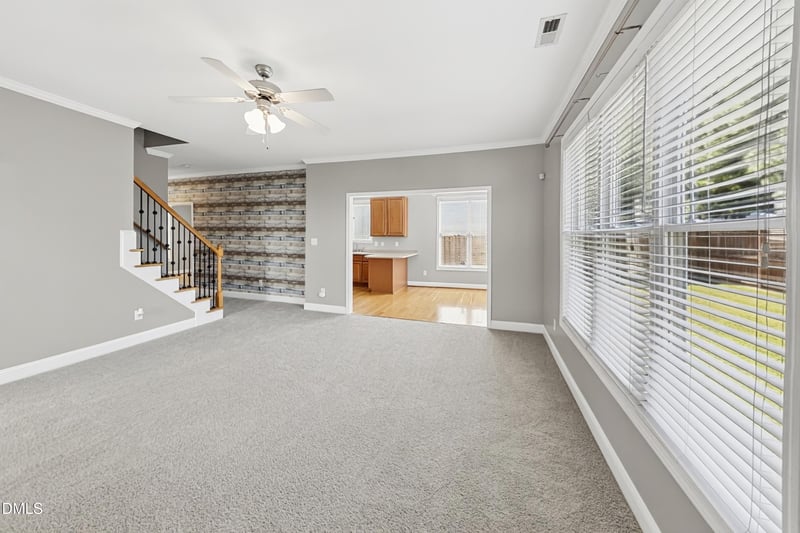 3914 Magnolia Pond Rd, Raleigh, NC 27610