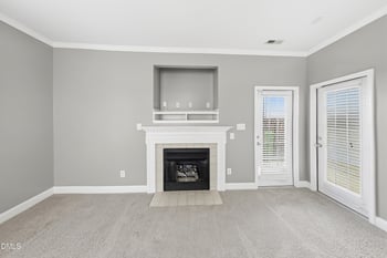 3914 Magnolia Pond Rd, Raleigh, NC 27610