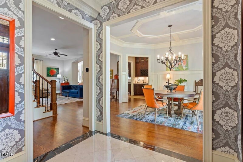 3916 Laurel Manor Ct, Raleigh, NC 27612